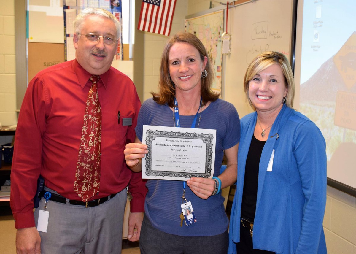 VHHS teacher selected as one of the Alabama Teacher of the Year Final
